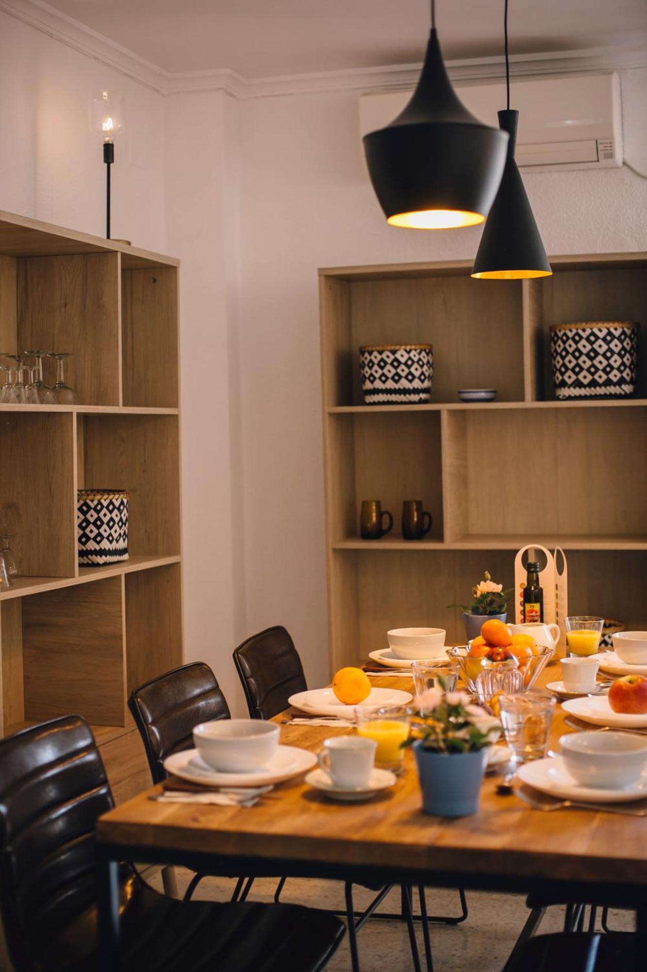 Stunning And Colorful- 4Bd 2Bth- Santa Cruz Apartment Seville Ngoại thất bức ảnh